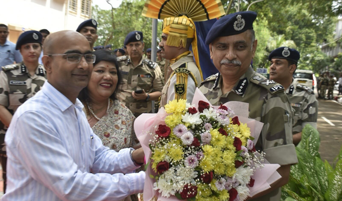 JNPA welcomes CISF DG